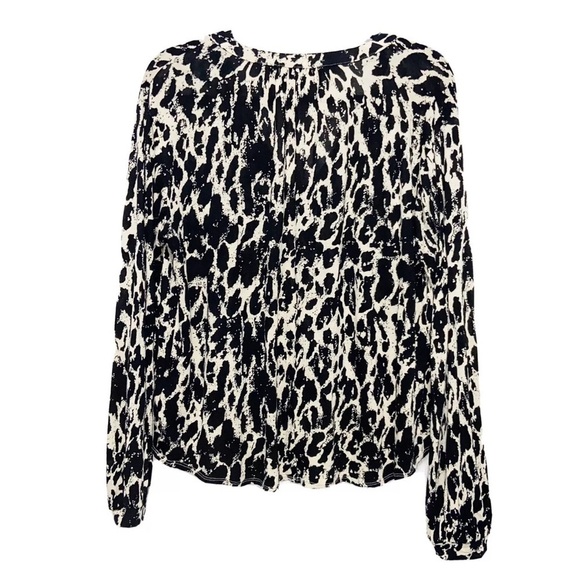 Urban Outfitters Animal Print Long Sleeve Oversized Blouse Size Large - Picture 2 of 7